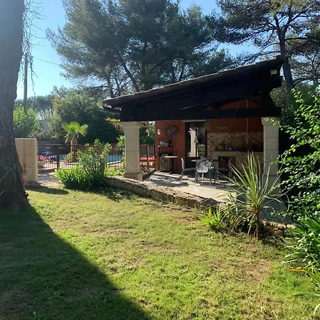 Le Mazet De La Cigale Apartment *